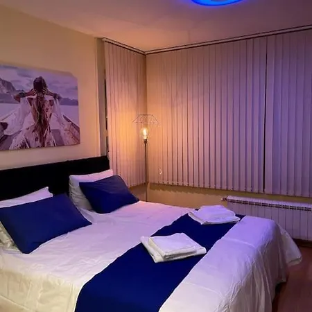 Appartement Blue Orchid Near Airport & Free Parking *