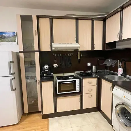 Appartement Blue Orchid Near Airport & Free Parking *