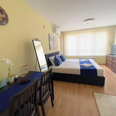 Blue Orchid Near Airport & Free Parking Sofia