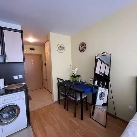 Lejlighed Blue Orchid Near Airport & Free Parking